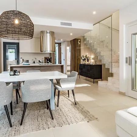 Casa Mistral Beach By Roomservices Holiday home Marbella